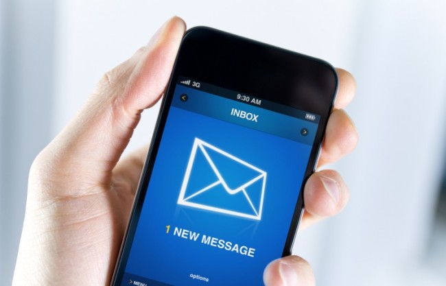 mobile-email-752x483