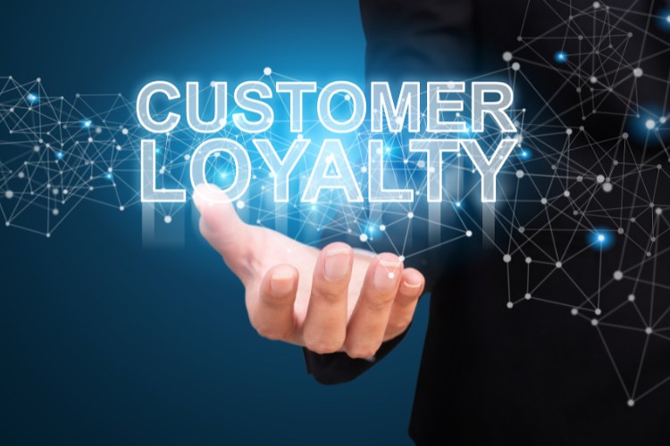 TQM hỗ trợ xây dựng lòng trung thành của khách hàng