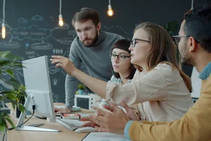 Hình minh họa khóa học Kỹ Năng Giao Tiếp & Ứng Xử trong môi trường làm việc